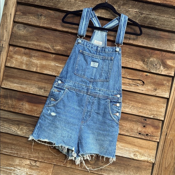 Levi's Blue Denim Women's Overalls cutoffs raw hem vintage - Picture 1 of 6